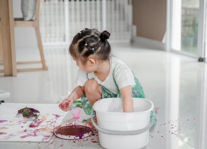Arts, crafts, and creative activities for under fives